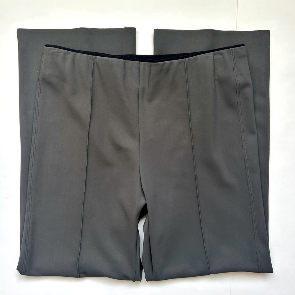 Athleta Mercurial Crop Flare Pant Arbor Olive Gray Brown Travel Sz M #405530-01 - Picture 6 of 9